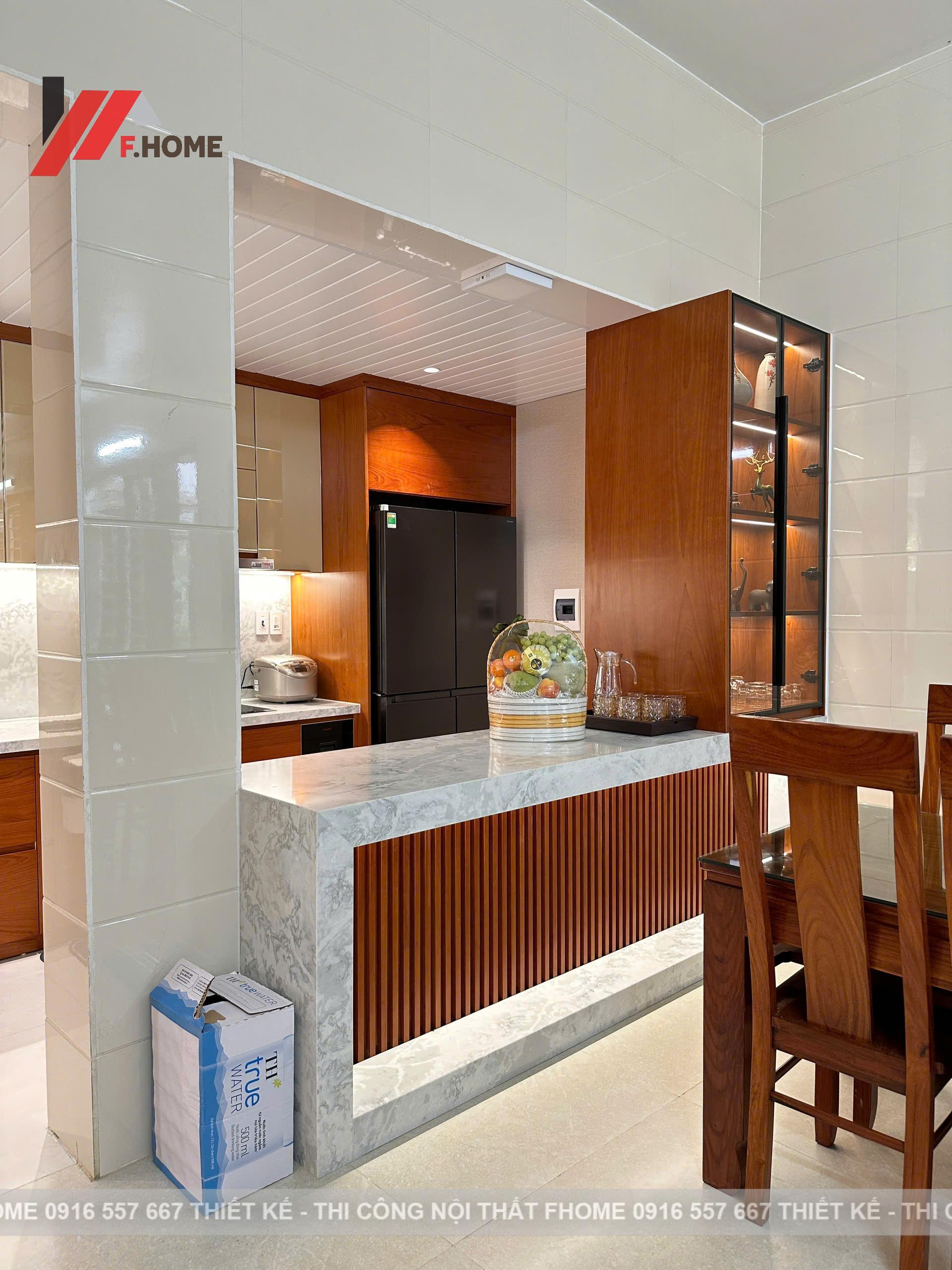Nhà cap 4 noi that plywood phu veneer go do